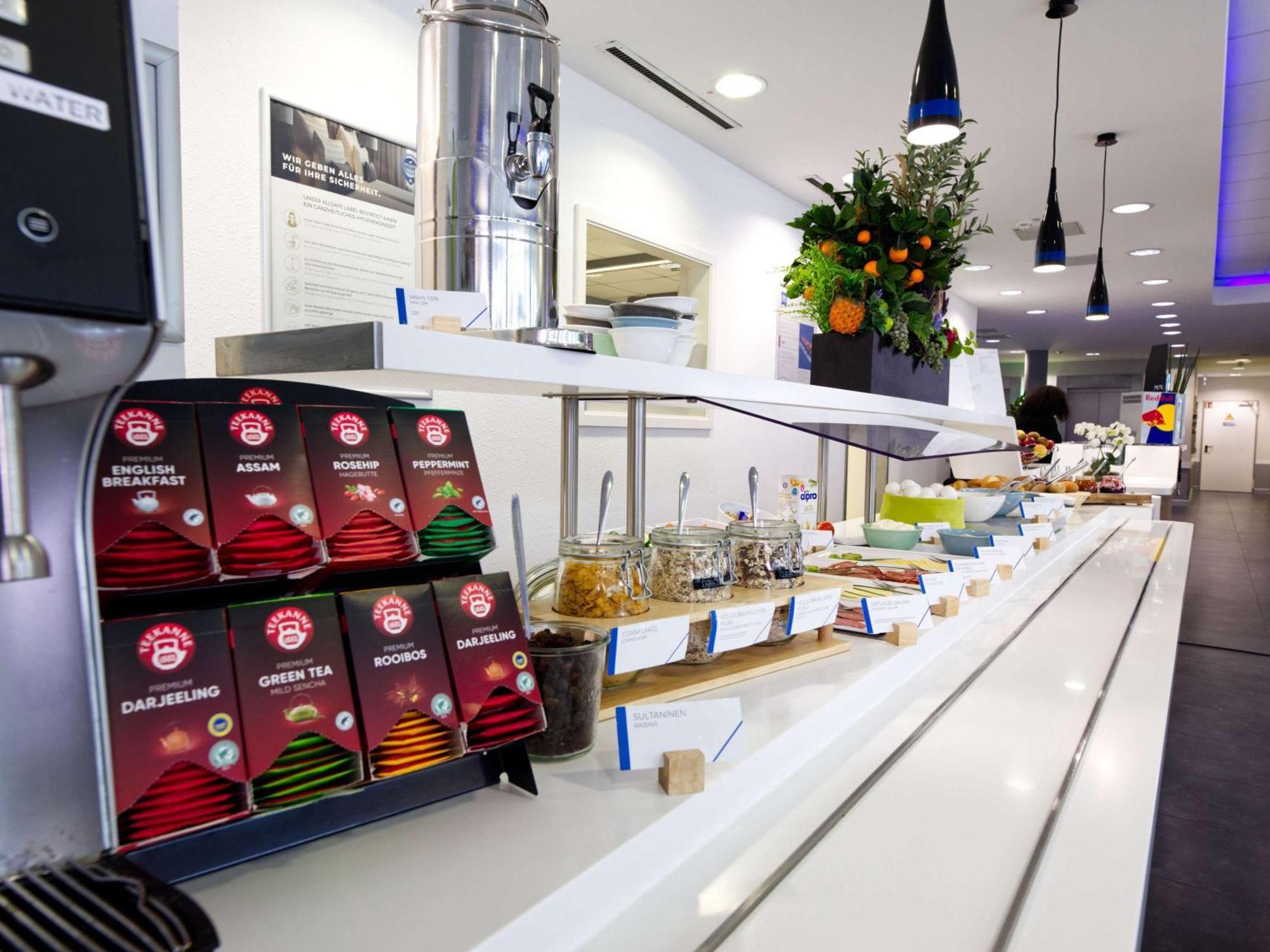 Ibis Budget Koeln Messe Екстер'єр фото