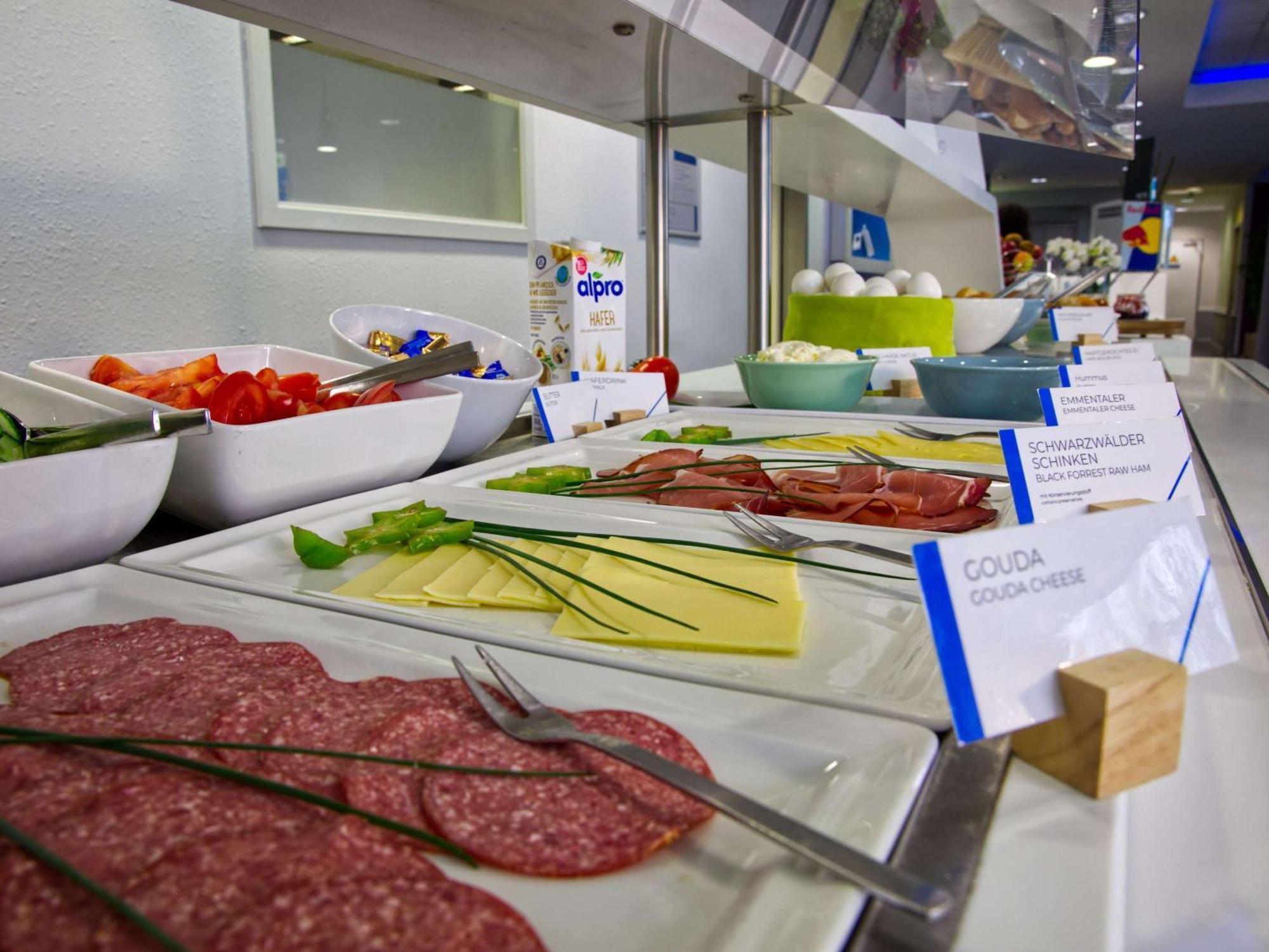Ibis Budget Koeln Messe Екстер'єр фото